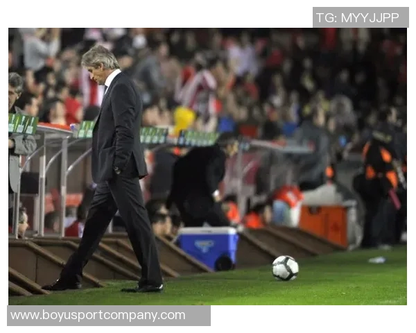 前同事称马雷斯卡与瓜帅合作提升后场出球能力显著